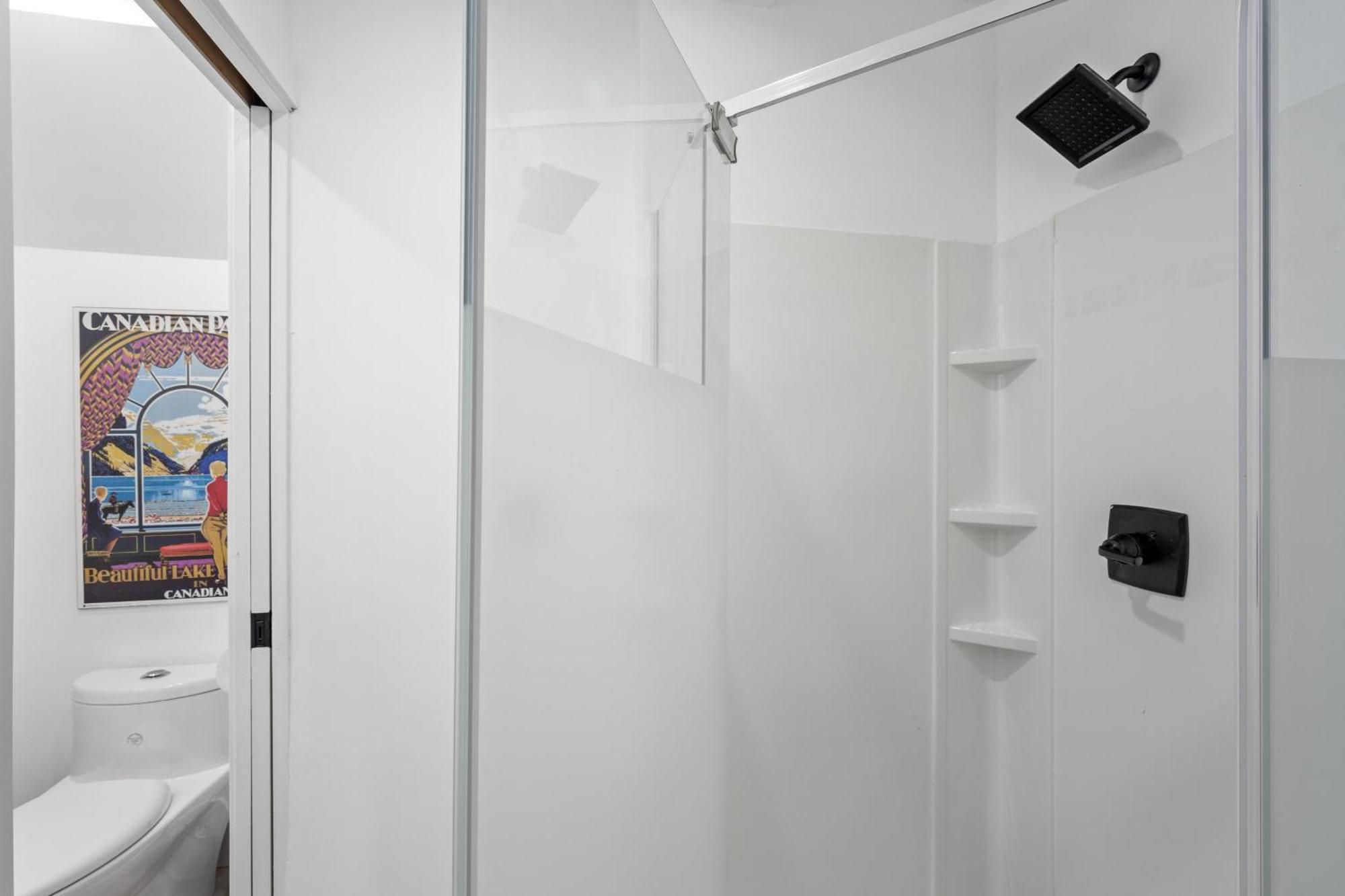 Modern Kitsilano 2 Bedroom Home With A Hot Tub Vancouver Kültér fotó